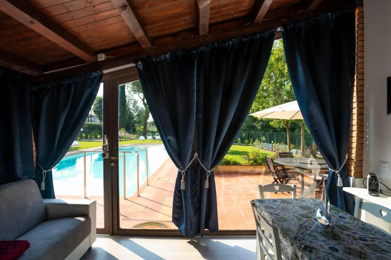 Sweet Apartments Peschiera del Garda 0*,  Italy